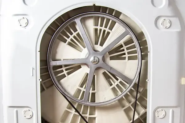 De wasmachinekatrol: het hart van de centrifugeercyclus